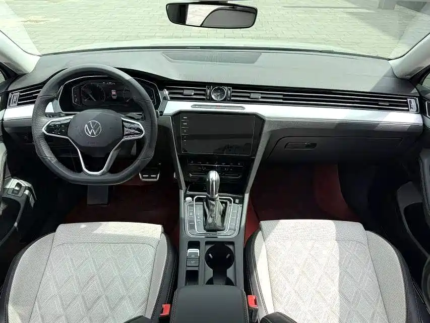 Volkswagen Magotan 2022