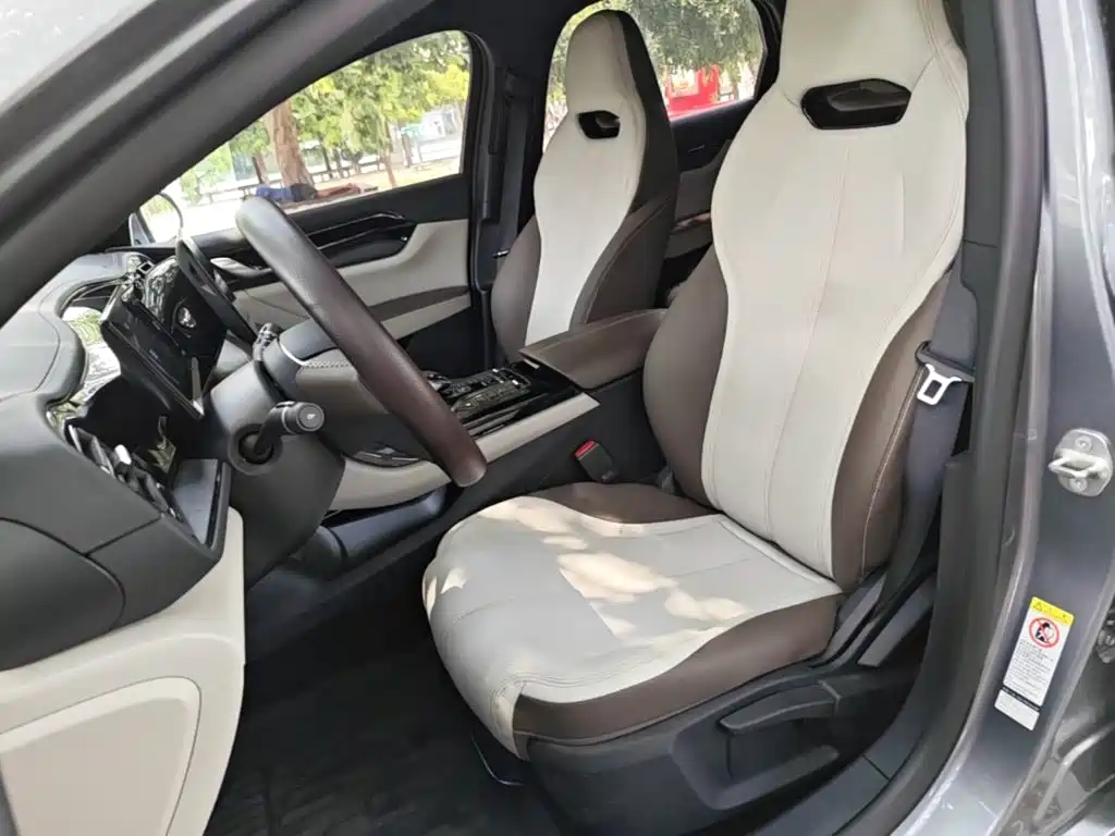 BYD Qin PLUS 2025 — фото 15