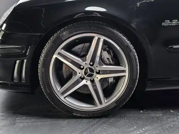 Mercedes-Benz E-Class AMG 2008