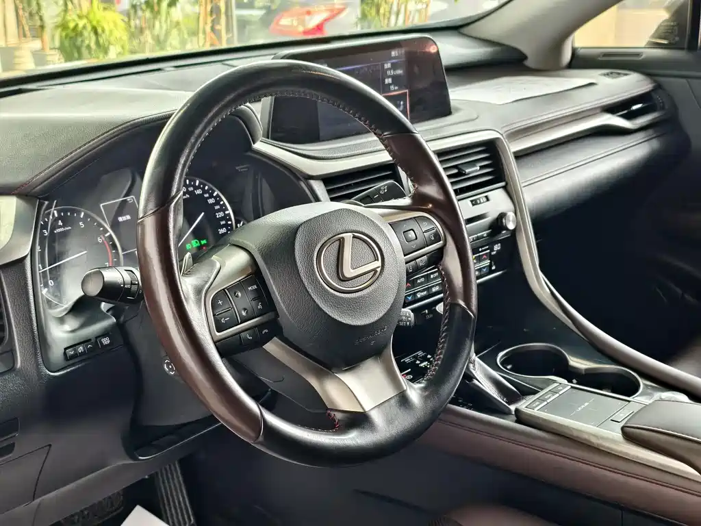 Lexus RX 2020 — фото 8