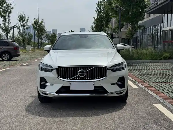 Volvo XC60 2023