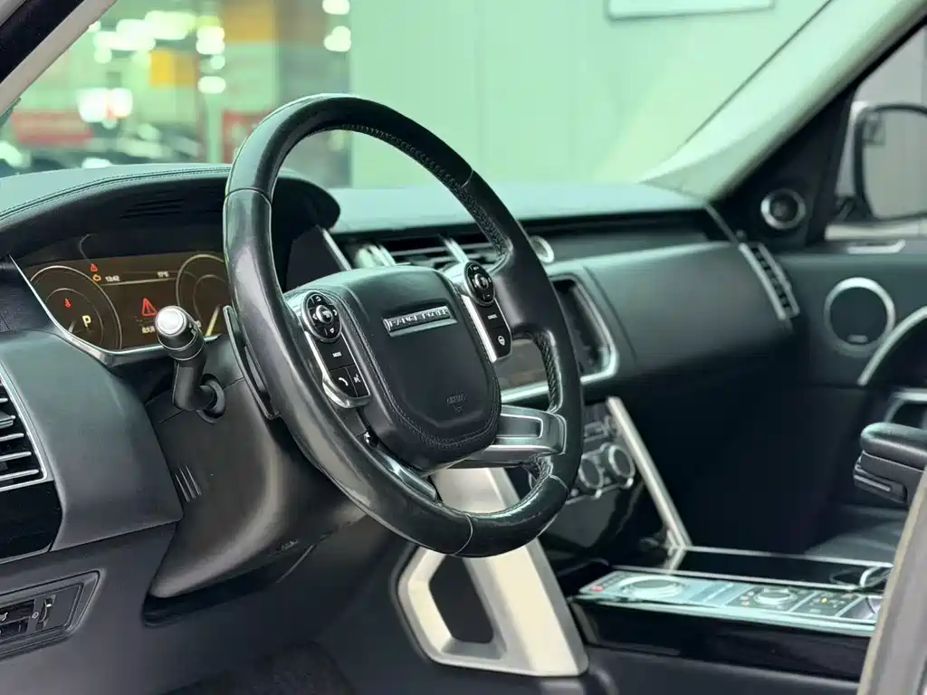Land Rover Range Rover 2015 — фото 7