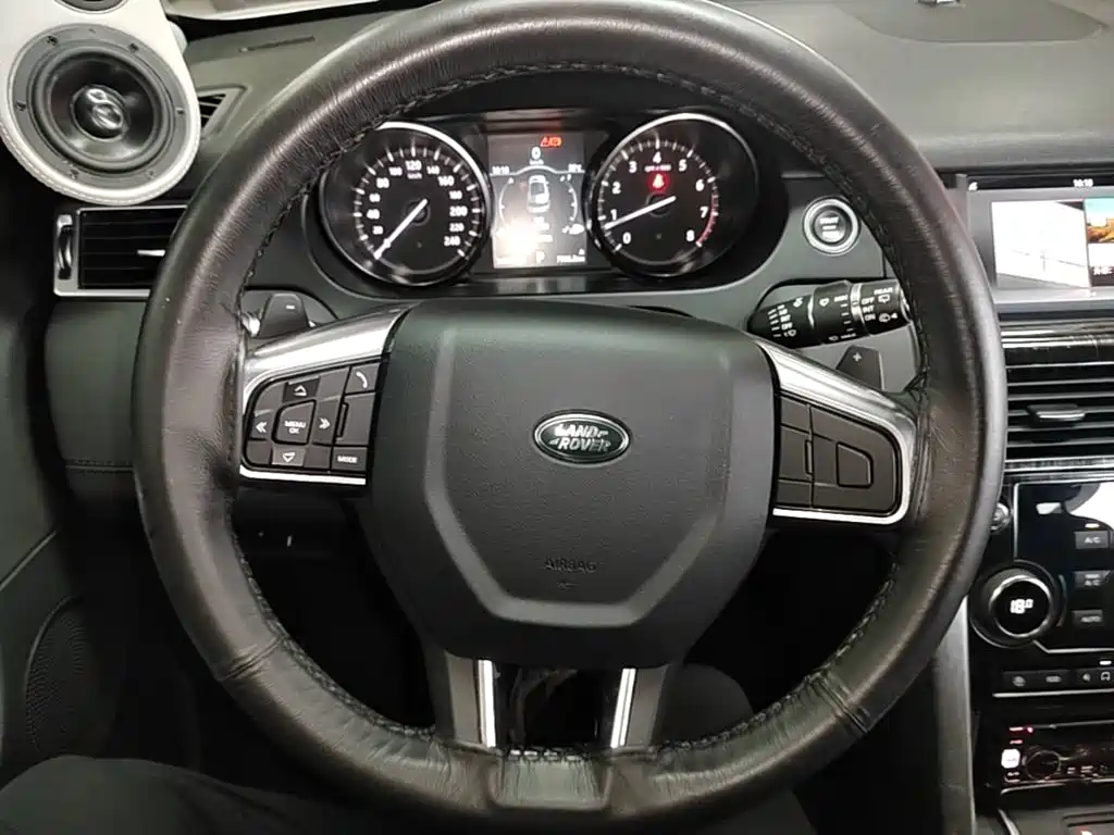 Land Rover Discovery Sport 2019 — фото 11