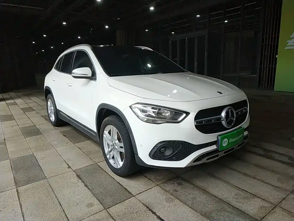 Mercedes-Benz GLA 2020