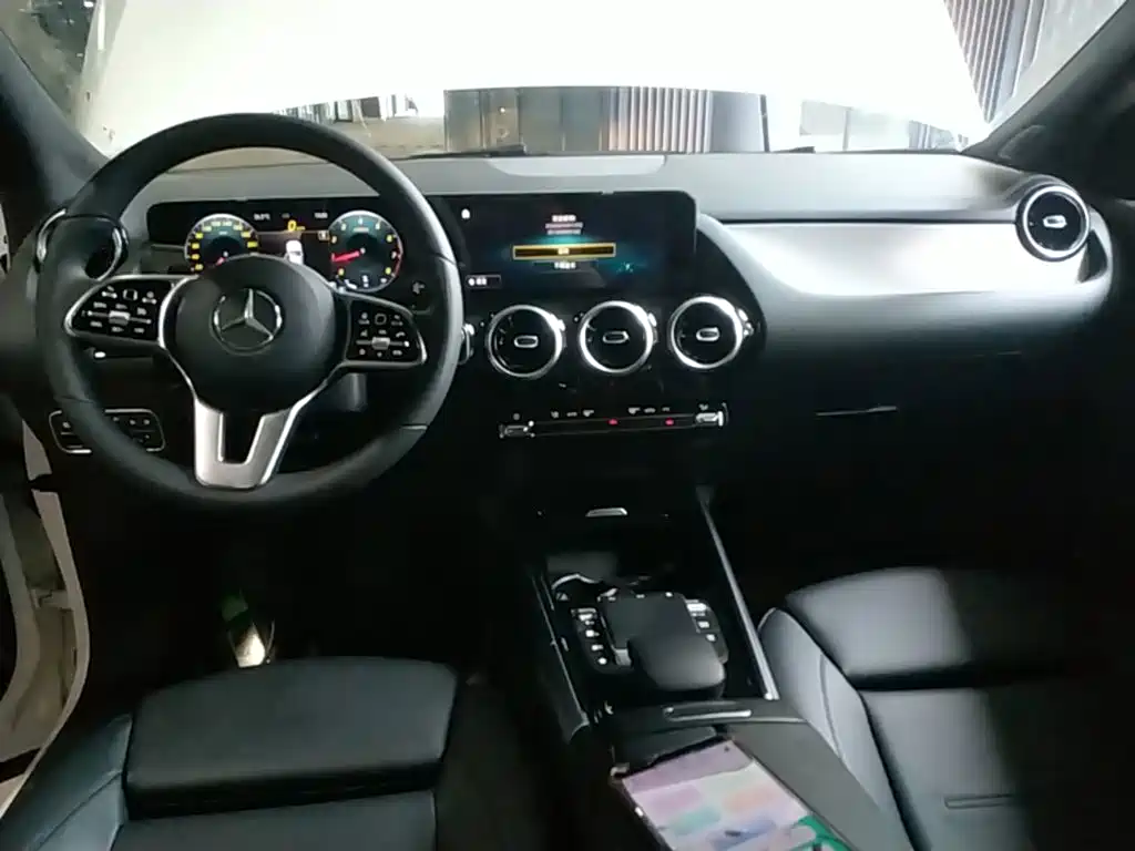 Mercedes-Benz GLA 2020 — фото 10