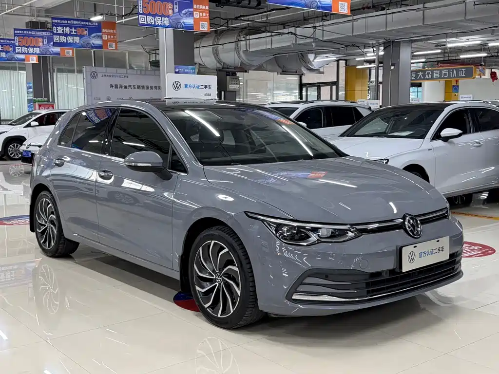 Volkswagen Golf 2023