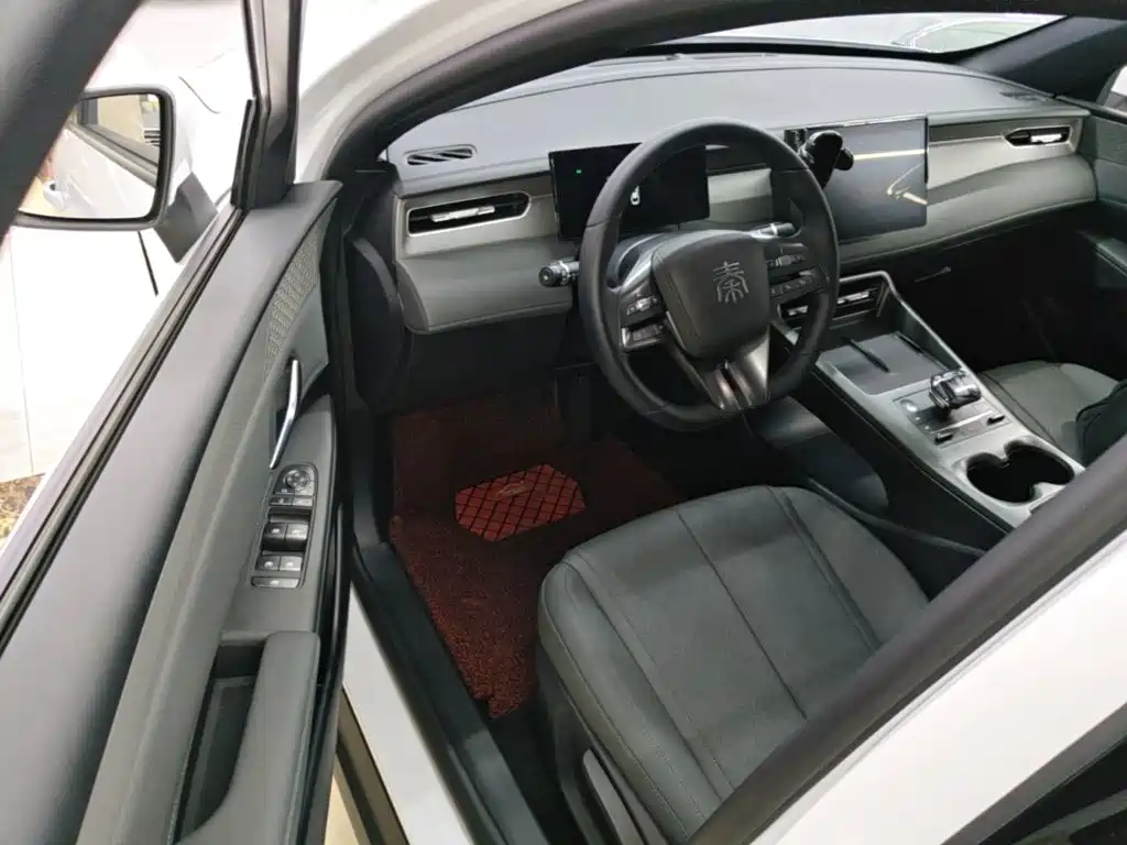 BYD Qin PLUS 2025 — фото 16