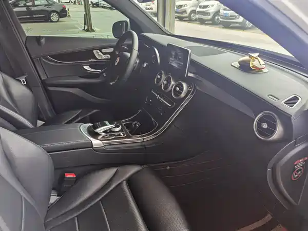 Mercedes-Benz GLC 2019