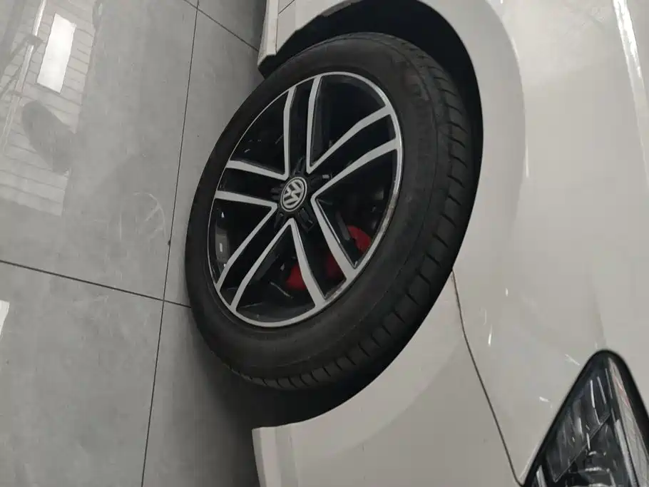 Volkswagen Lamando 2019