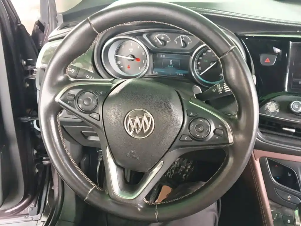 Buick Envision Plus 2015 — фото 11