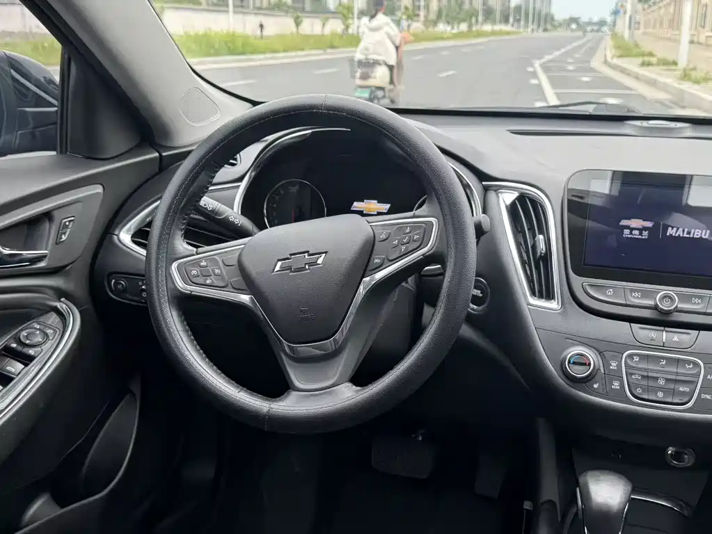 Chevrolet Malibu XL 2021 — фото 10