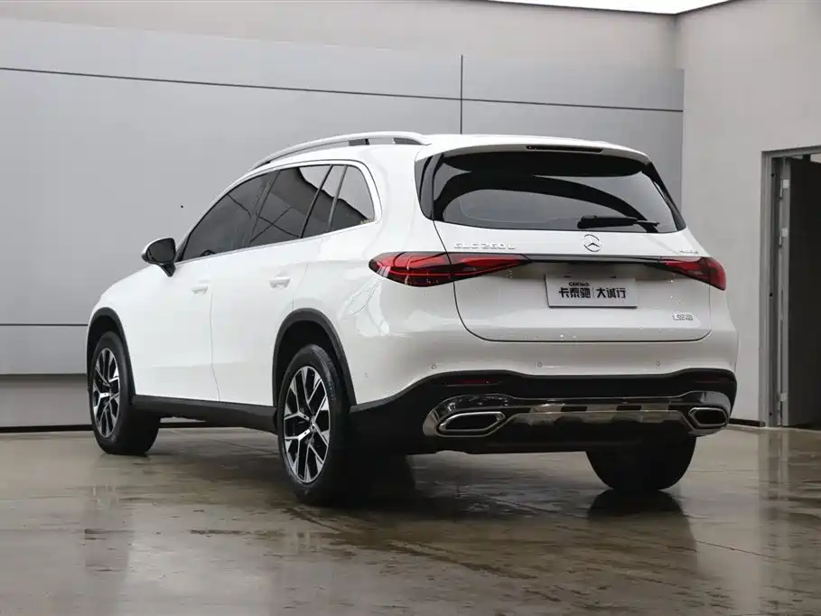 Mercedes-Benz GLC 2023 — фото 32