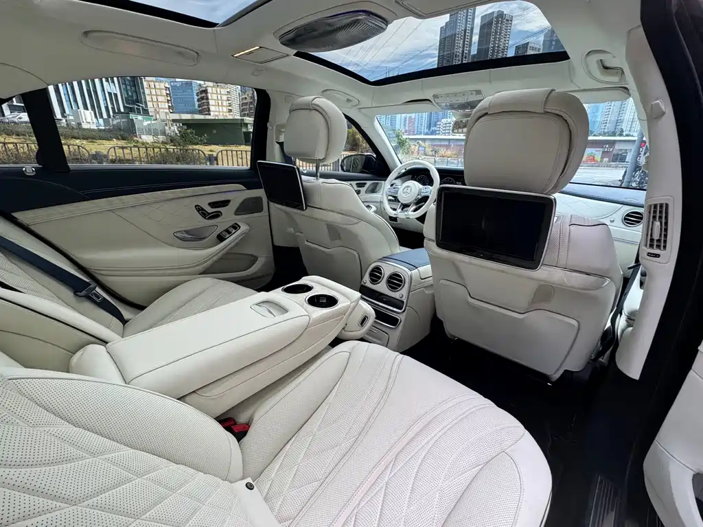 Mercedes-Benz S-Class AMG 2015 — фото 14