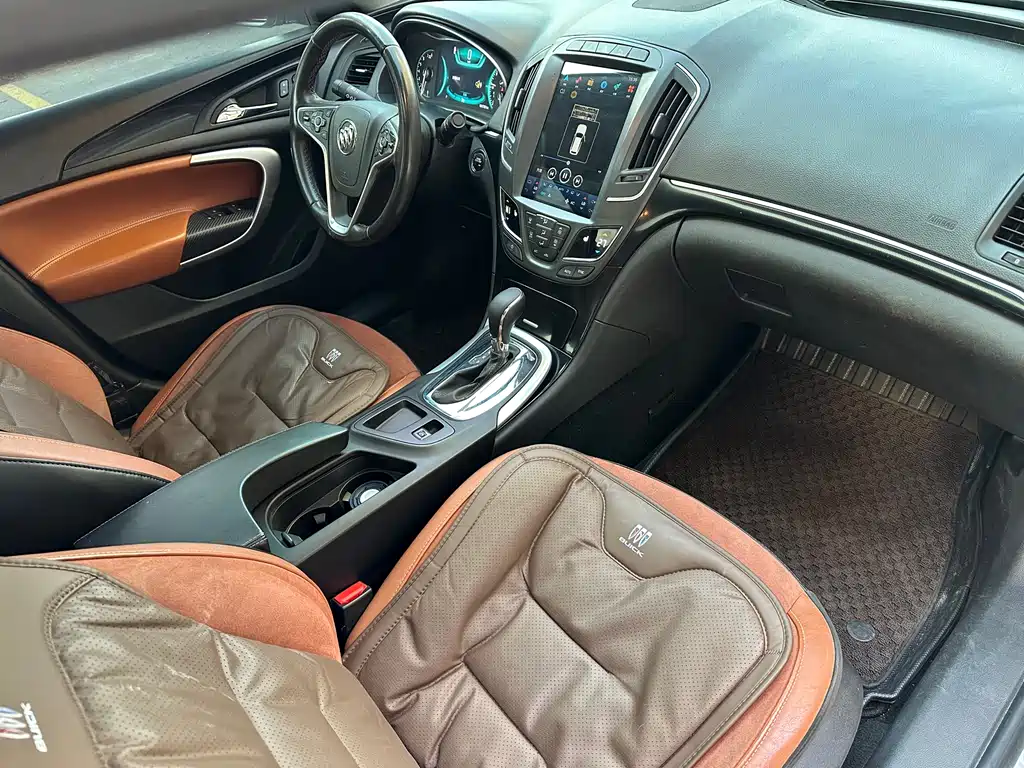 Buick Regal 2017 — фото 10