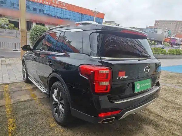 GAC Trumpchi GS8 2018
