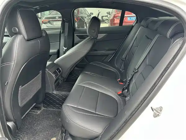 Jaguar XEL 2022