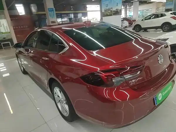 Buick Regal 2018