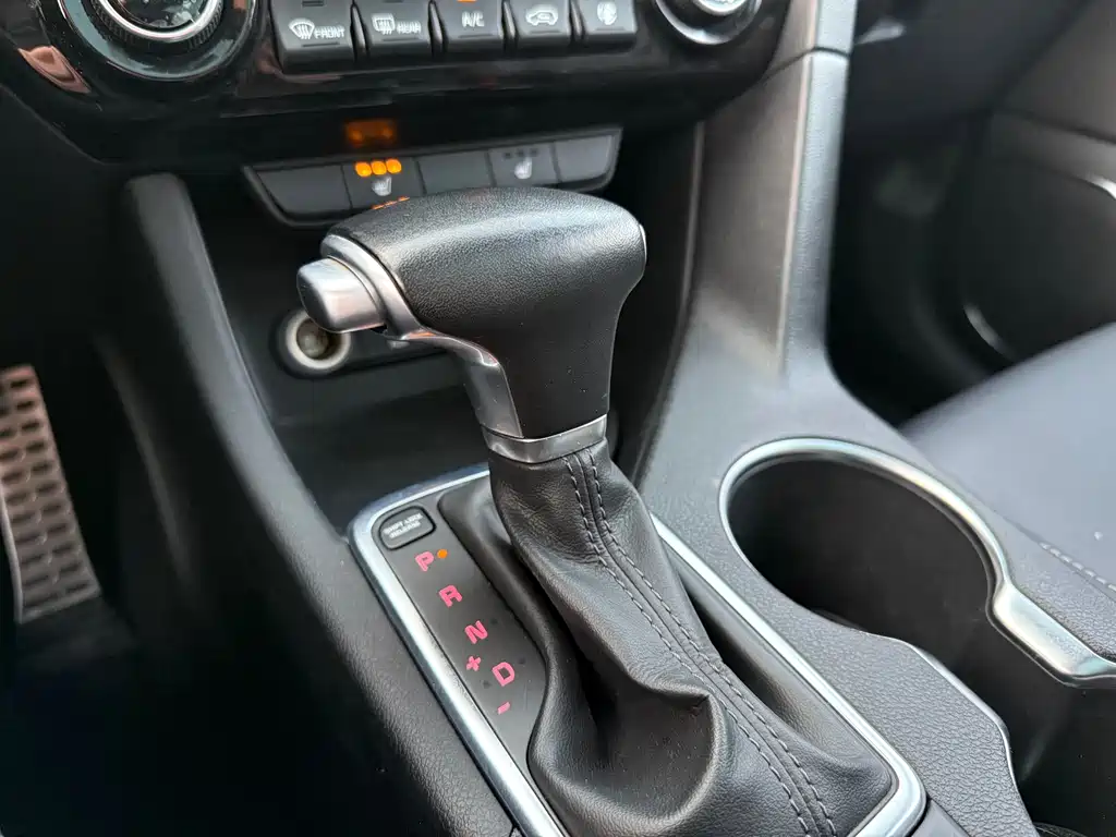 Kia KX5 2016 — фото 15