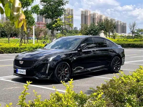 Cadillac CT5 2023