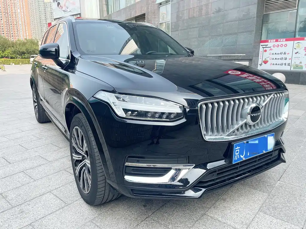 Volvo XC90 2022 — фото 2