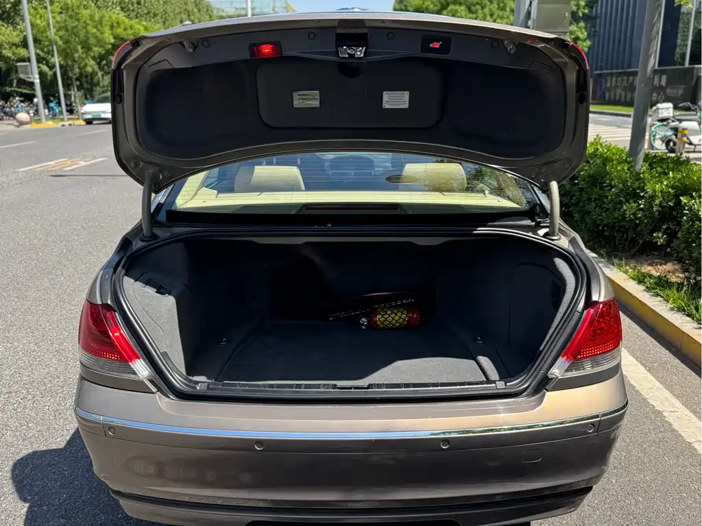 BMW 7 Series 2008 — фото 21