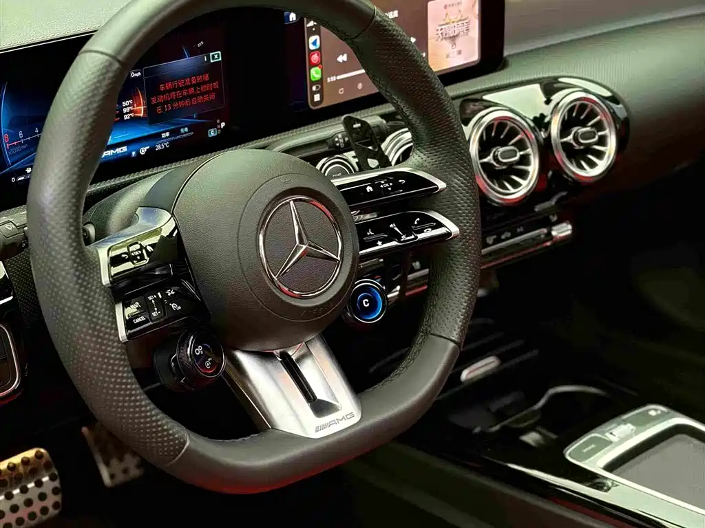 Mercedes-Benz A-Class AMG 2024 — фото 10