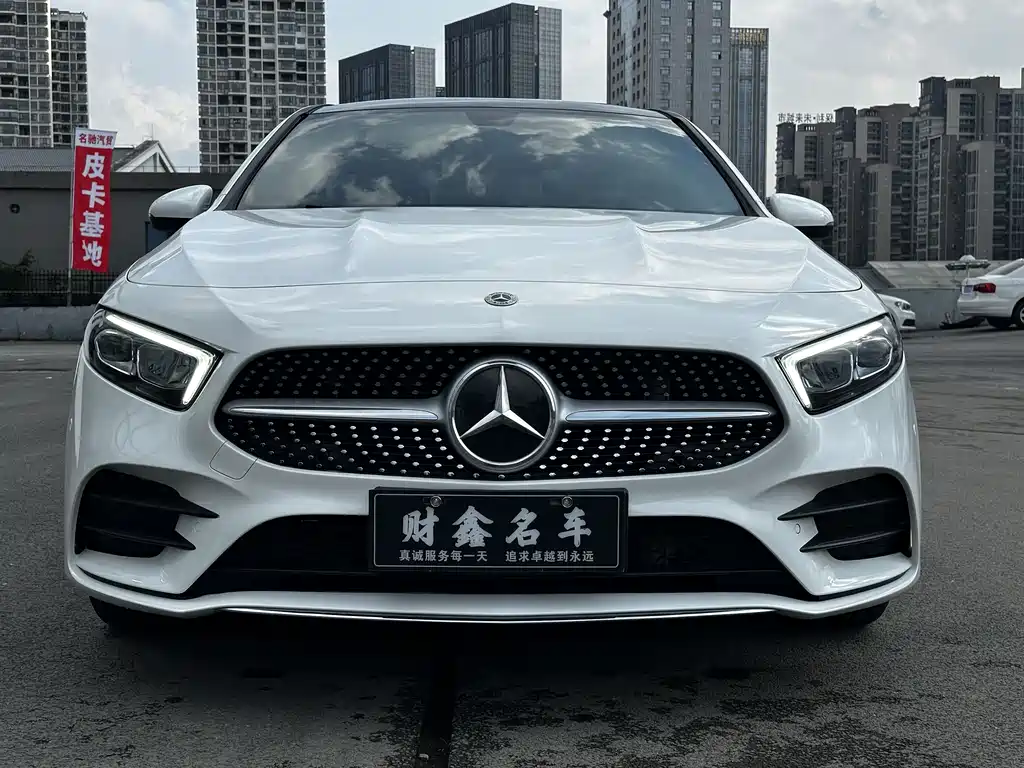 Mercedes-Benz A-Class 2022 — фото 2