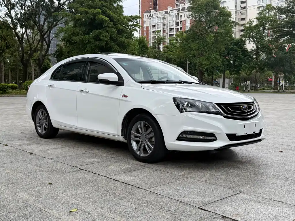 Geely Emgrand 2018 — фото 3