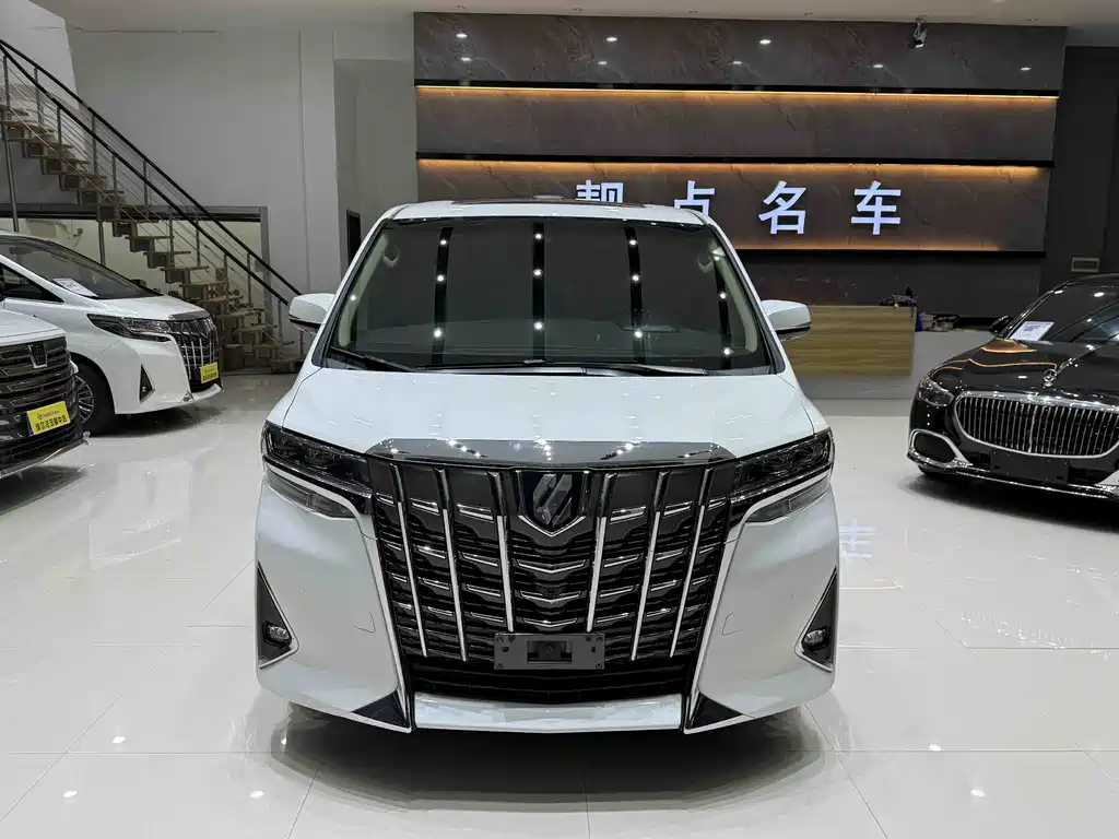 Toyota Alphard 2018 — фото 3