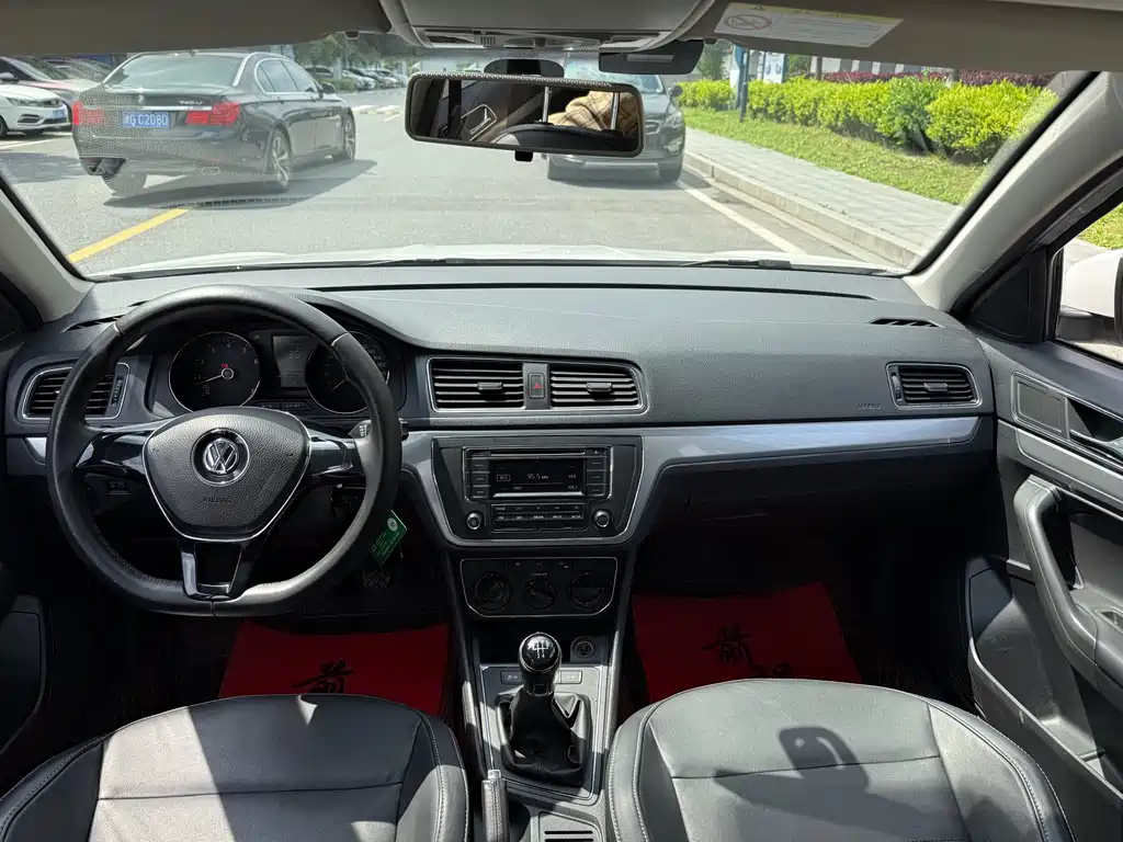 Volkswagen Gran Lavida 2016 — фото 10