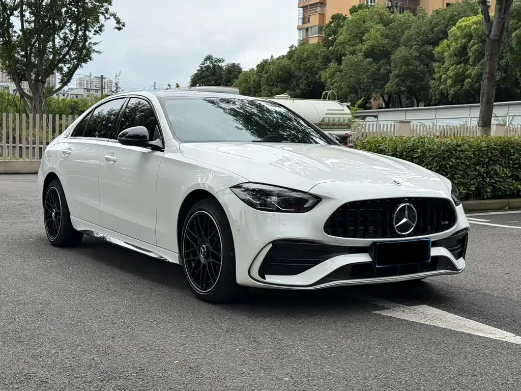 Mercedes-Benz C-Class 2022