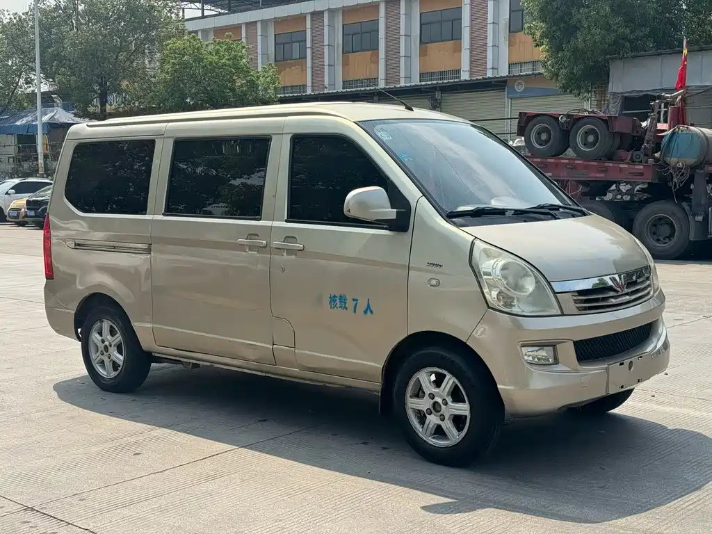 Wuling Rongguang 2016 — фото 3