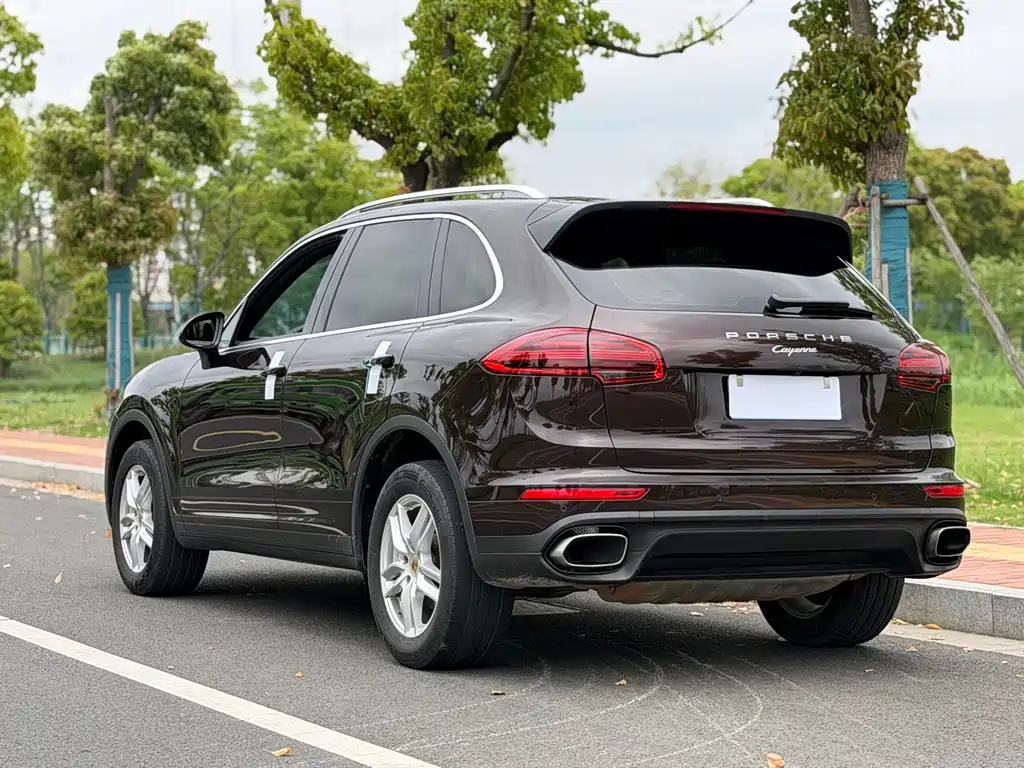 Porsche Cayenne 2018 — фото 4