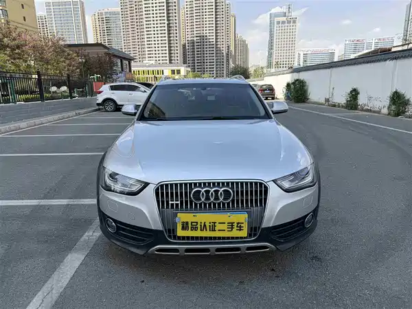 Audi A4 2014