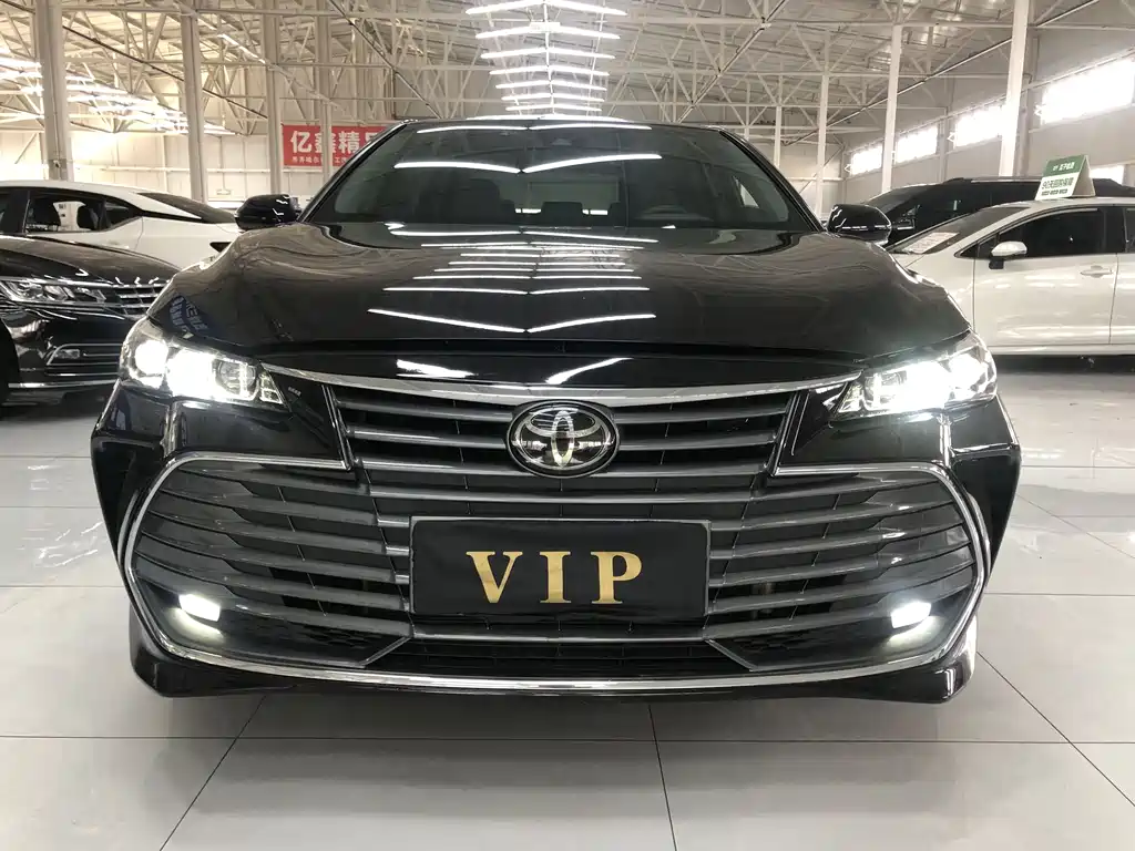 Toyota Avalon 2020 — фото 2