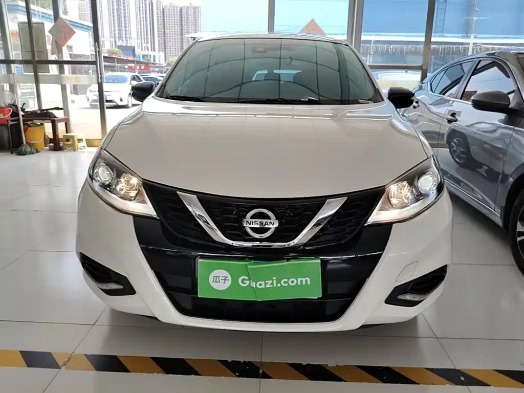Nissan Tiida 2023