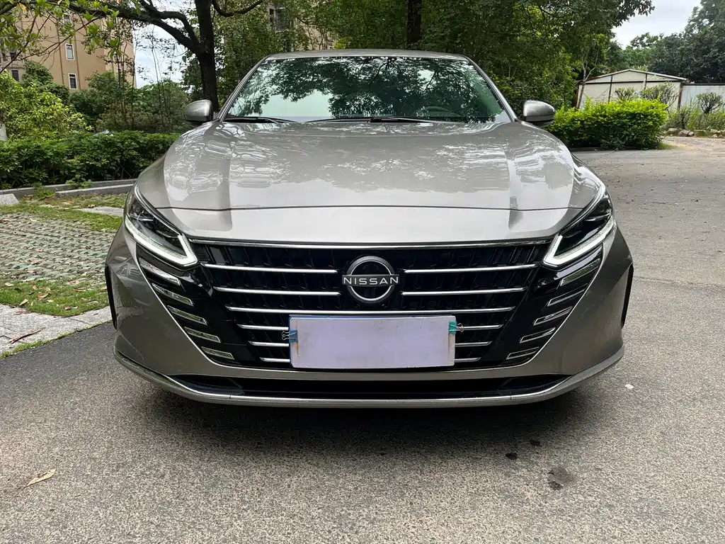 Nissan Teana 2024