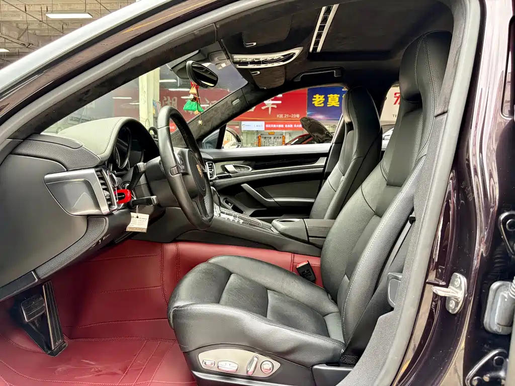 Porsche Panamera 2014