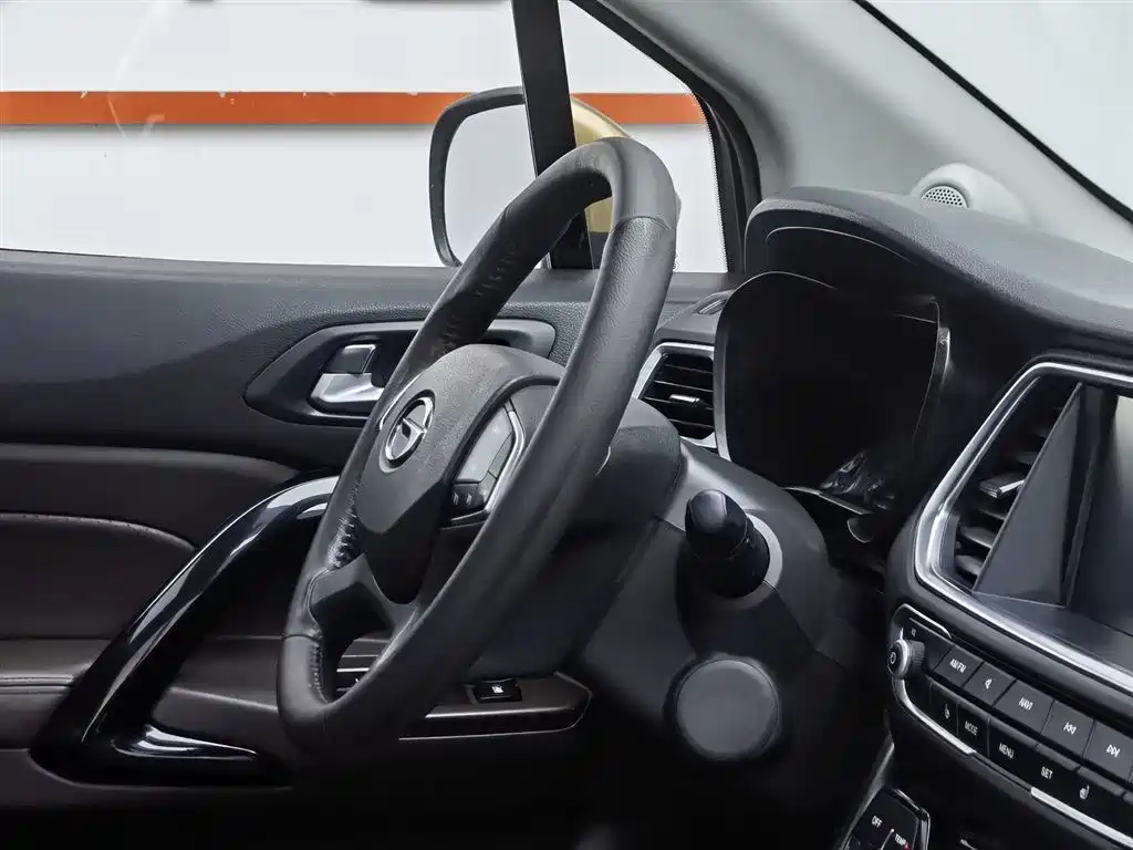 GAC Motor Trumpchi GS4 2015 — фото 22