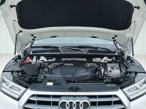 Audi Q5L 2021