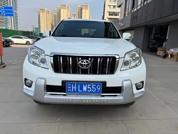 Toyota Prado 2010