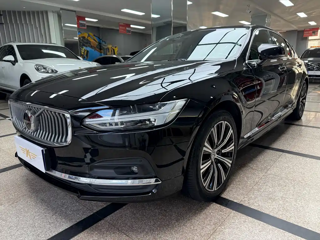 Volvo S90 2021 — фото 1