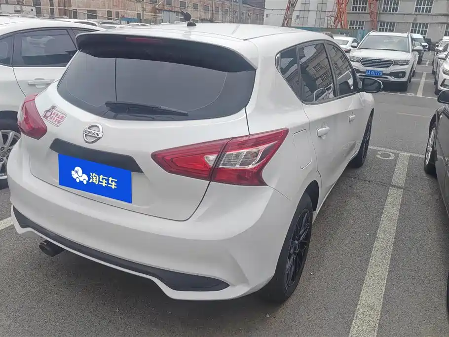 Nissan Tiida 2019