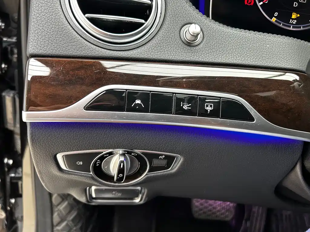 Mercedes-Benz Maybach S-Class 2020 — фото 8