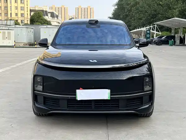 Li Auto L8 2024