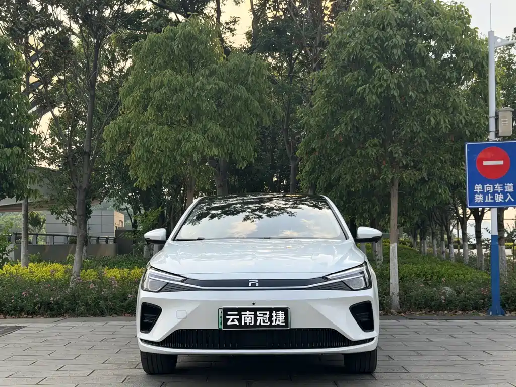 Roewe Feifan ER6 2022 — фото 2