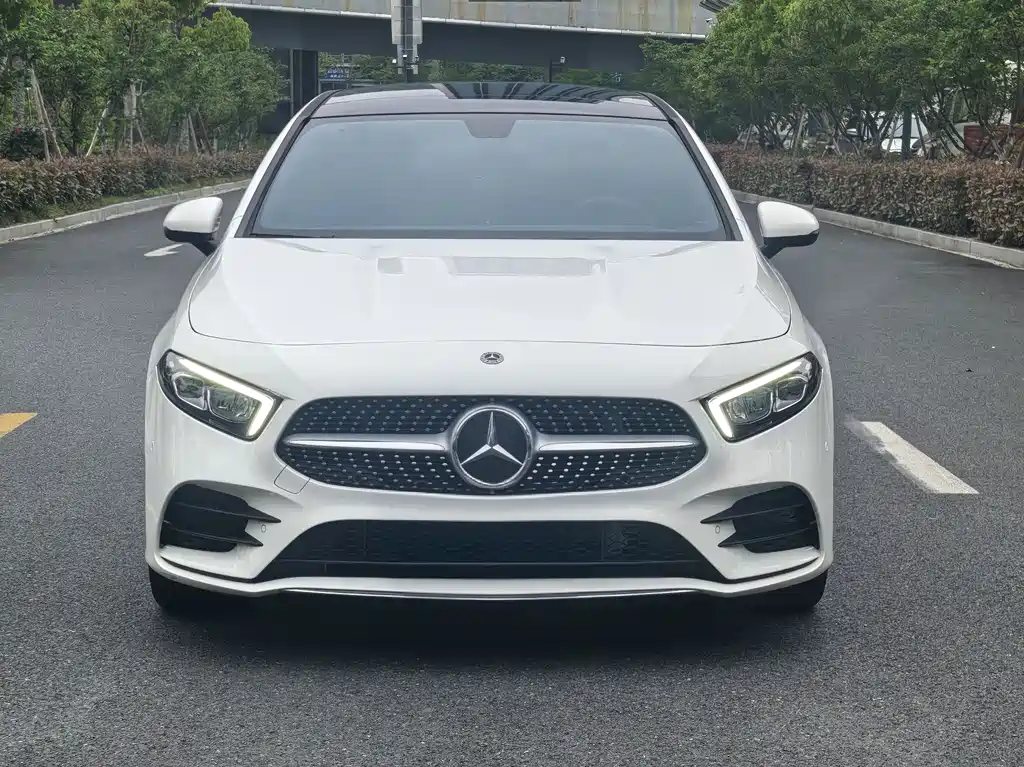Mercedes-Benz A-Class 2023 — фото 2