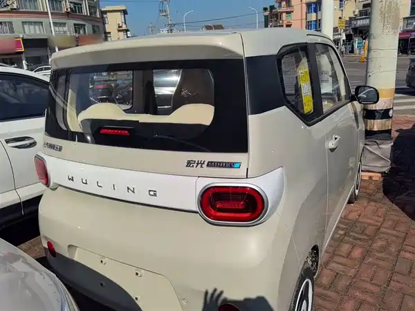 Wuling Hongguang MINIEV 2024