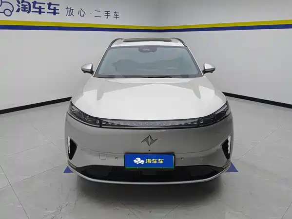 Dongfeng e008 2025