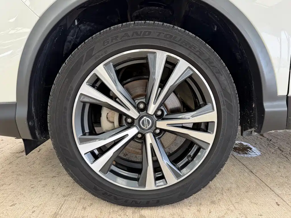 Nissan Qashqai 2022 — фото 18